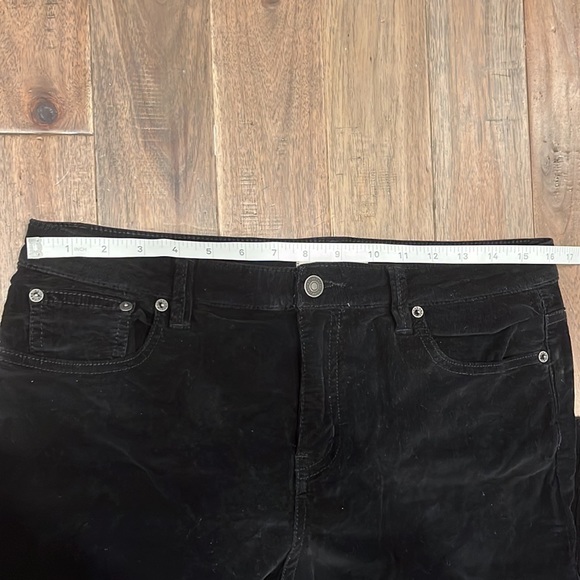 We The Free Black Flare Leg High Rise Raw Hem Corduroy Jeans Free People Size 29 - Picture 13 of 16